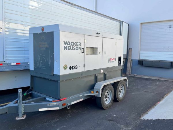 John Deere Wacker Neuson G240 210kW Tier 3 flex Portable Diesel Generator Set 1
