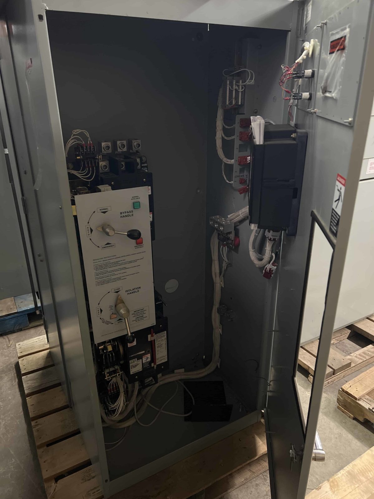ASCO 7000 Series 400A 480V Automatic Transfer Switch CI Group