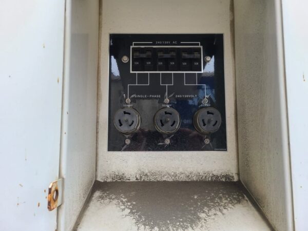MQ Power DCA 400SSV 320kW Multi Voltage Mobile Diesel Generator 2