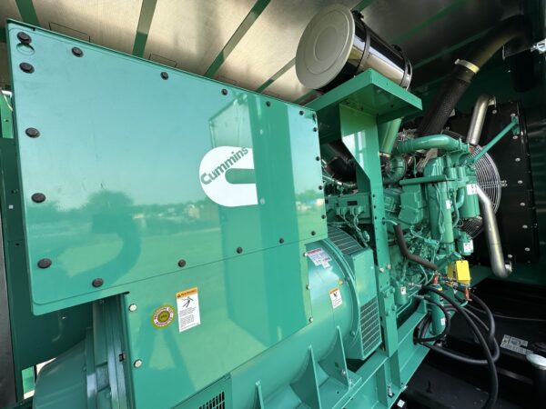 Cummins DQFAD QST30 G5 NR2 Diesel Generator EPA Tier 2 1000 KW 4