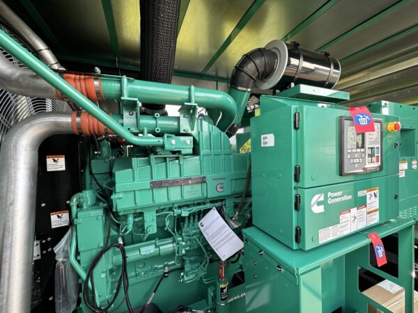 Cummins DQFAD QST30 G5 NR2 Diesel Generator EPA Tier 2 1000 KW 6