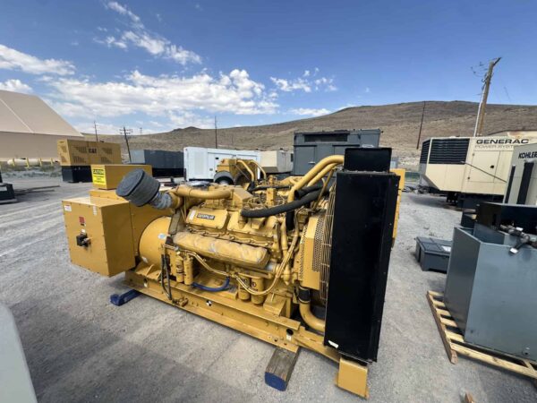 CAT 3512 600 kW 480V Diesel Generator Set 38