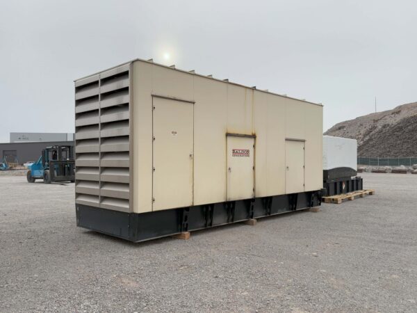 Baldor 800kW 480V Diesel Generator Set - Image 5