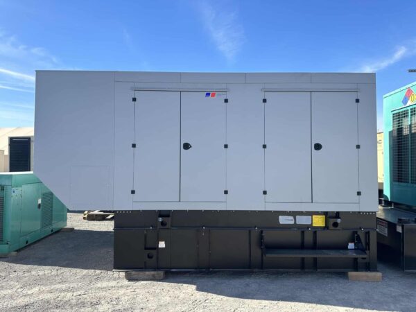 MTU DS500 500 kW 480V Diesel Generator Set 32