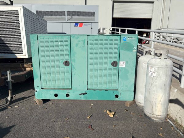 Cummins GGHE 40kW 120/240V Natural Gas Generator Set