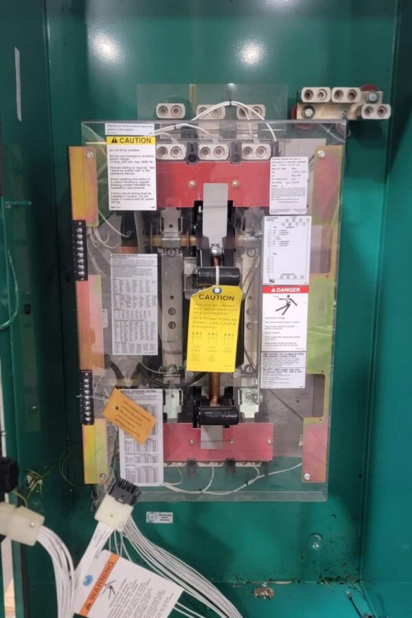 Cummins OTPCC 400A 480V Automatic Transfer Switch - Image 2