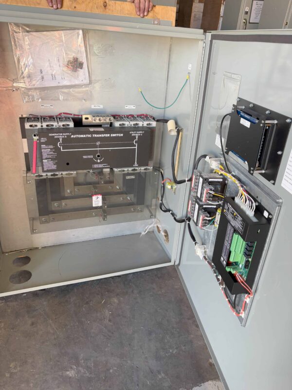 Thomson Power Systems 600A Multi Voltage ATS - Image 2