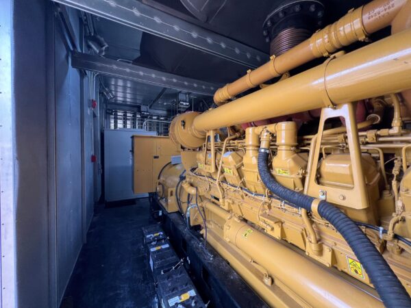 2016 Cat 3516C 2500 kW Sound Attenuated Diesel Generator Set - Image 18