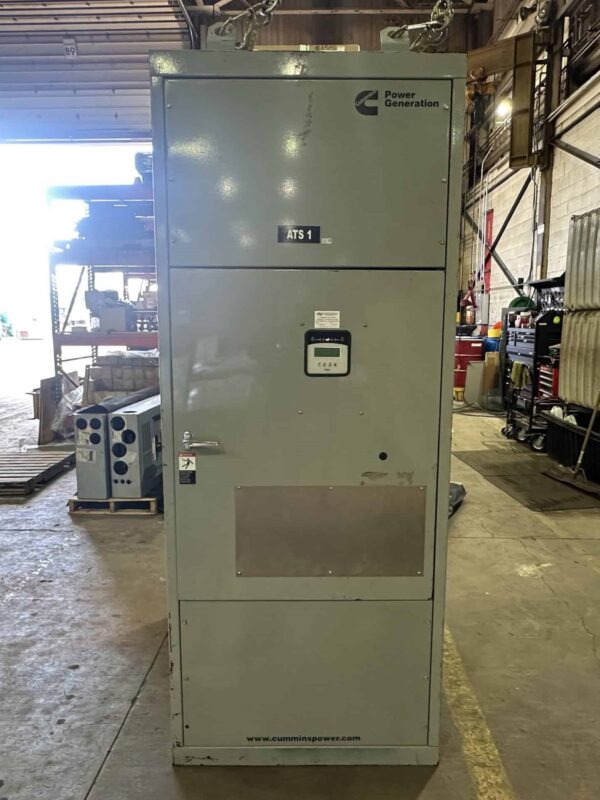 Cummins OTPCH 3000A 208V Automatic Transfer Switch