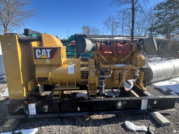 CAT C18 600 kW 480V Diesel Generator Set