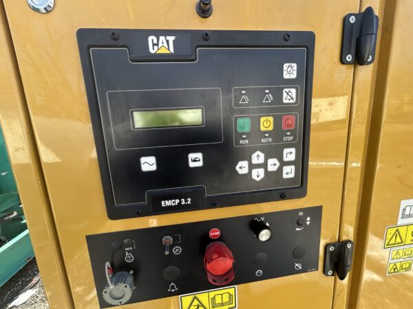 CAT C18 600 kW 480V Diesel Generator Set - Image 4