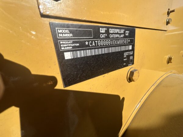 CAT C18 600 kW 480V Diesel Generator Set - Image 6