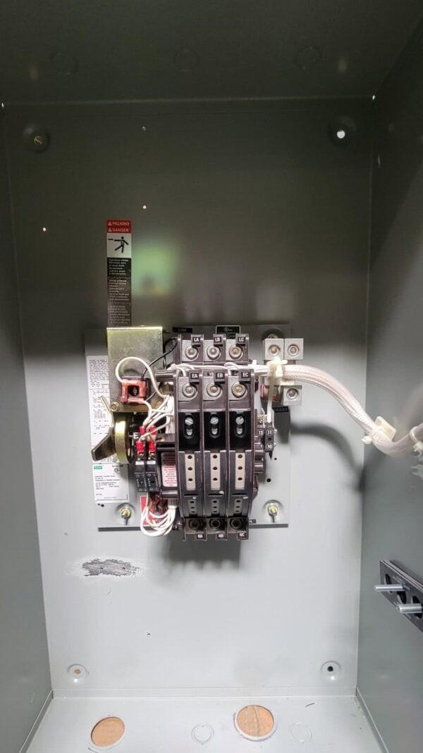 ASCO 300 Series 104A 480V Automatic Transfer Switch - Image 2