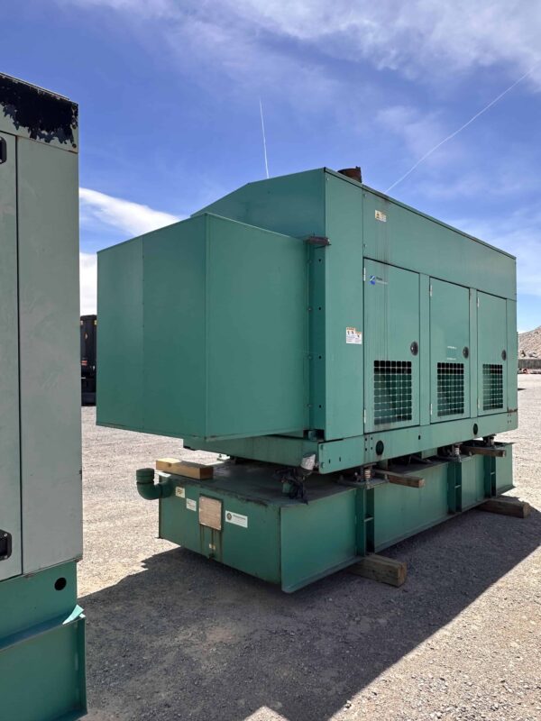 Cummins DFEK 500 kW Diesel Generator Set - Image 2