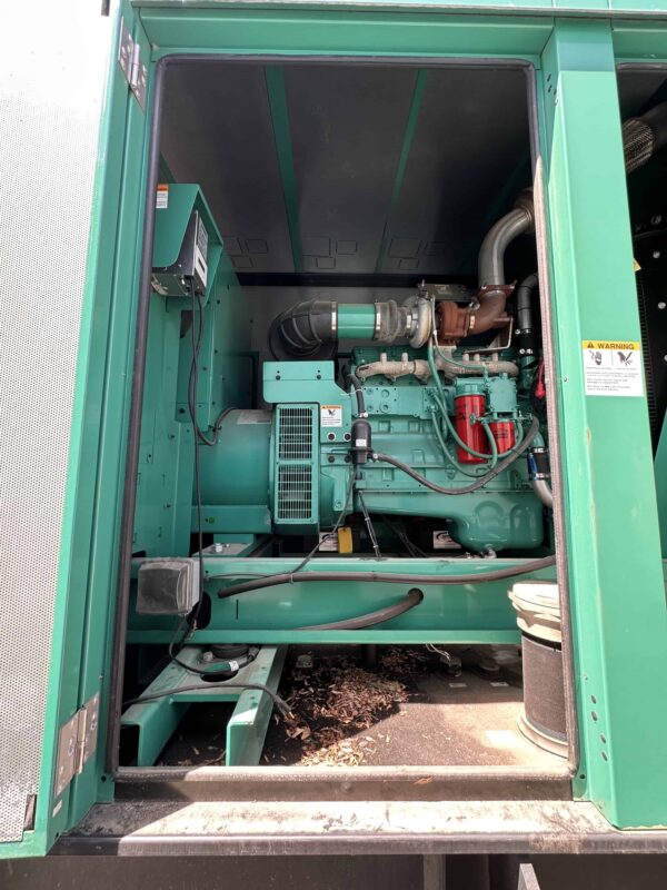 Cummins DQDAA 250kW 480V Diesel Generator Set - Image 6