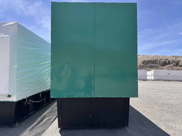 Cummins DQDAA 250kW 480V Diesel Generator Set - Image 3