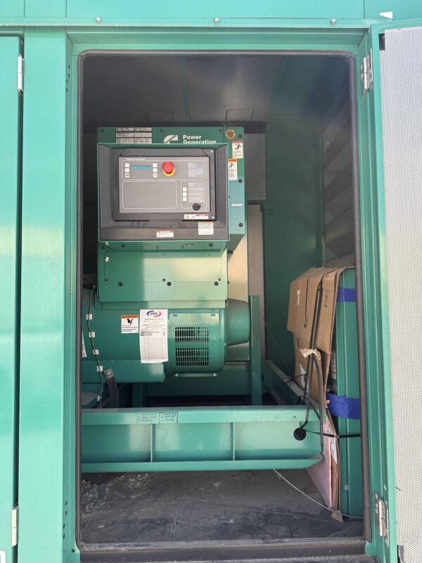 Cummins DQDAA 250kW 480V Diesel Generator Set - Image 10