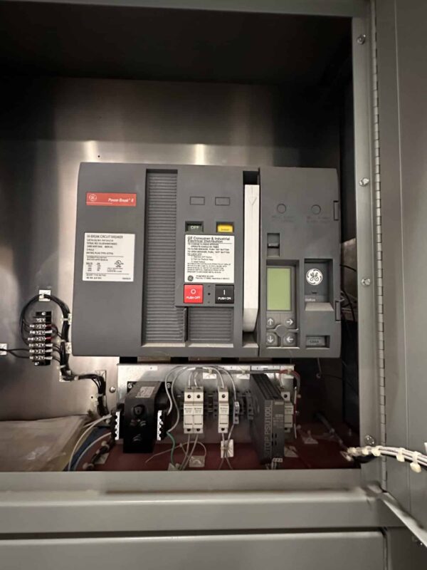 GE Zenith 1200A 480V SER Automatic Transfer Switch - Image 4