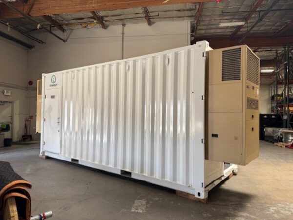 600 kVA 480V Self Contained Outdoor UPS System Rental