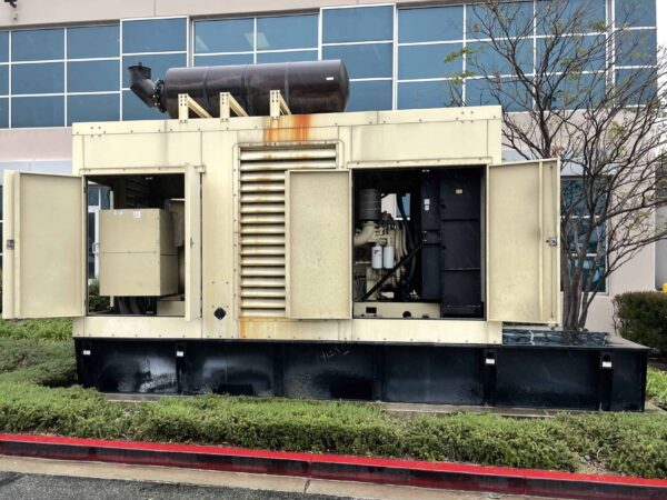 Kohler 1000REOZDC 1000 kW 480 V Diesel Generator Set