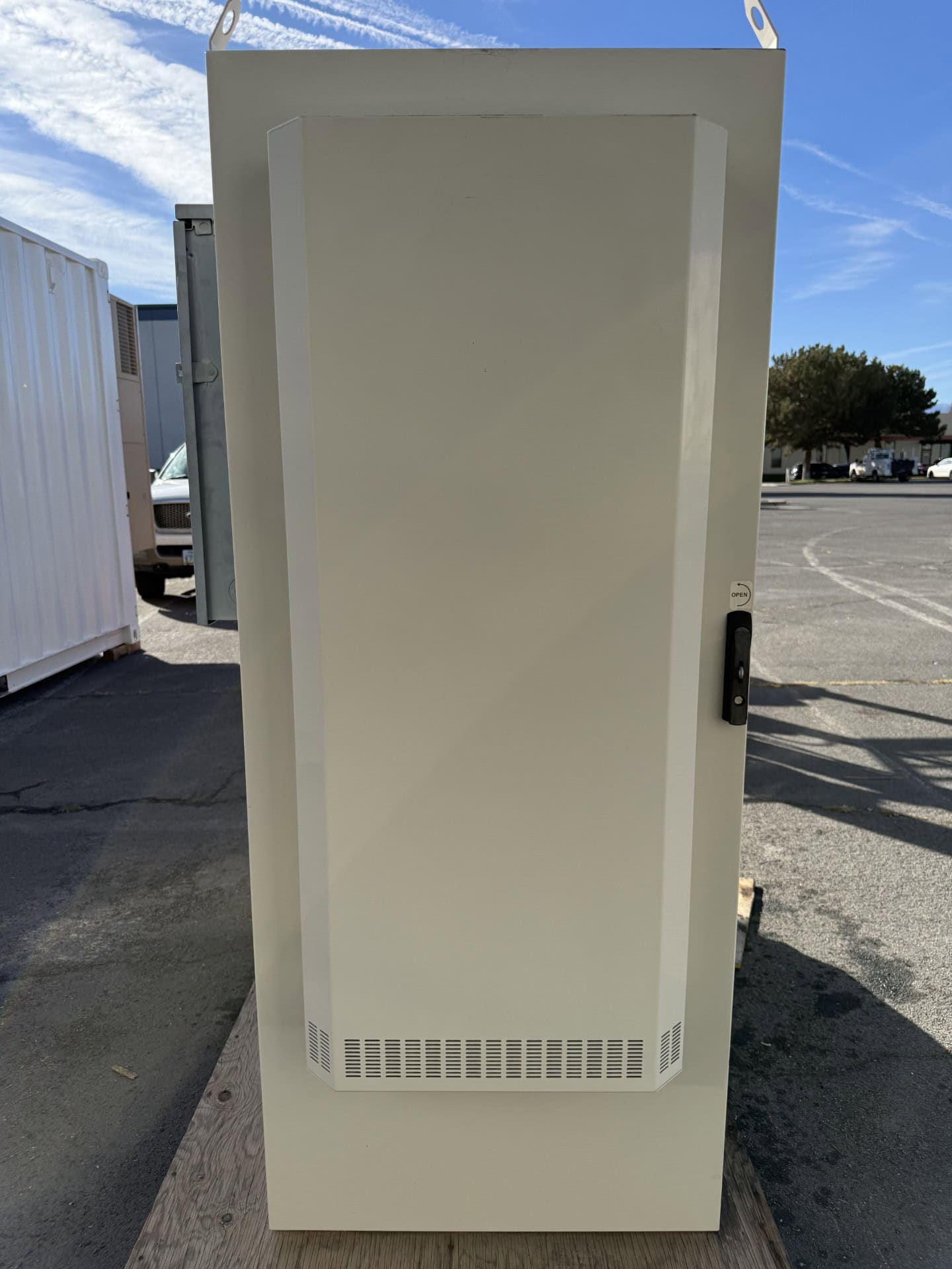 Purcell 48V DC Battery Cabinet 1 Purcell -48V DC Battery Cabinet