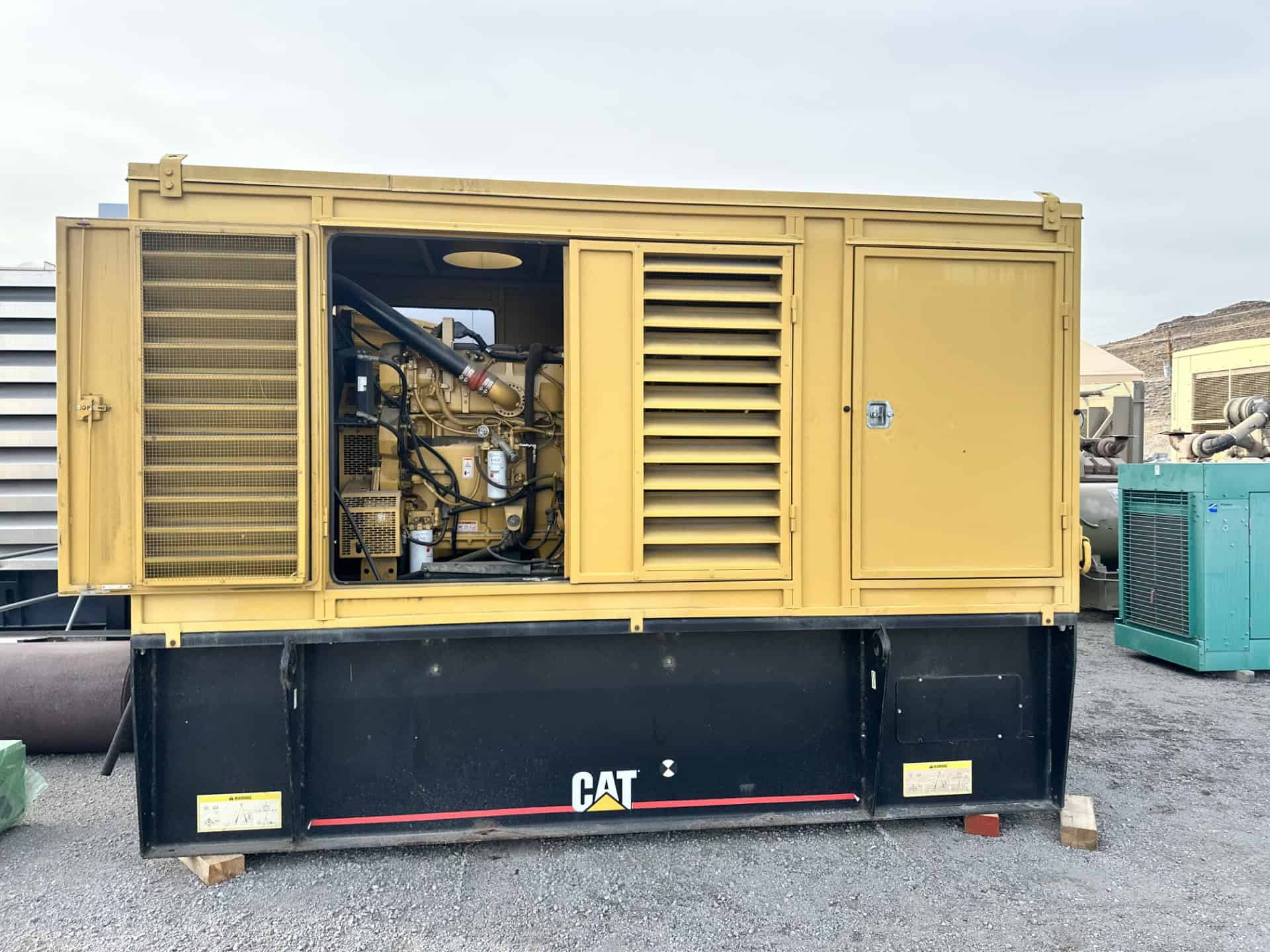 CAT 3456 400kW 480V Diesel Generator Set 14 CAT 3456 400kW 480V Diesel Generator Set - Image 2