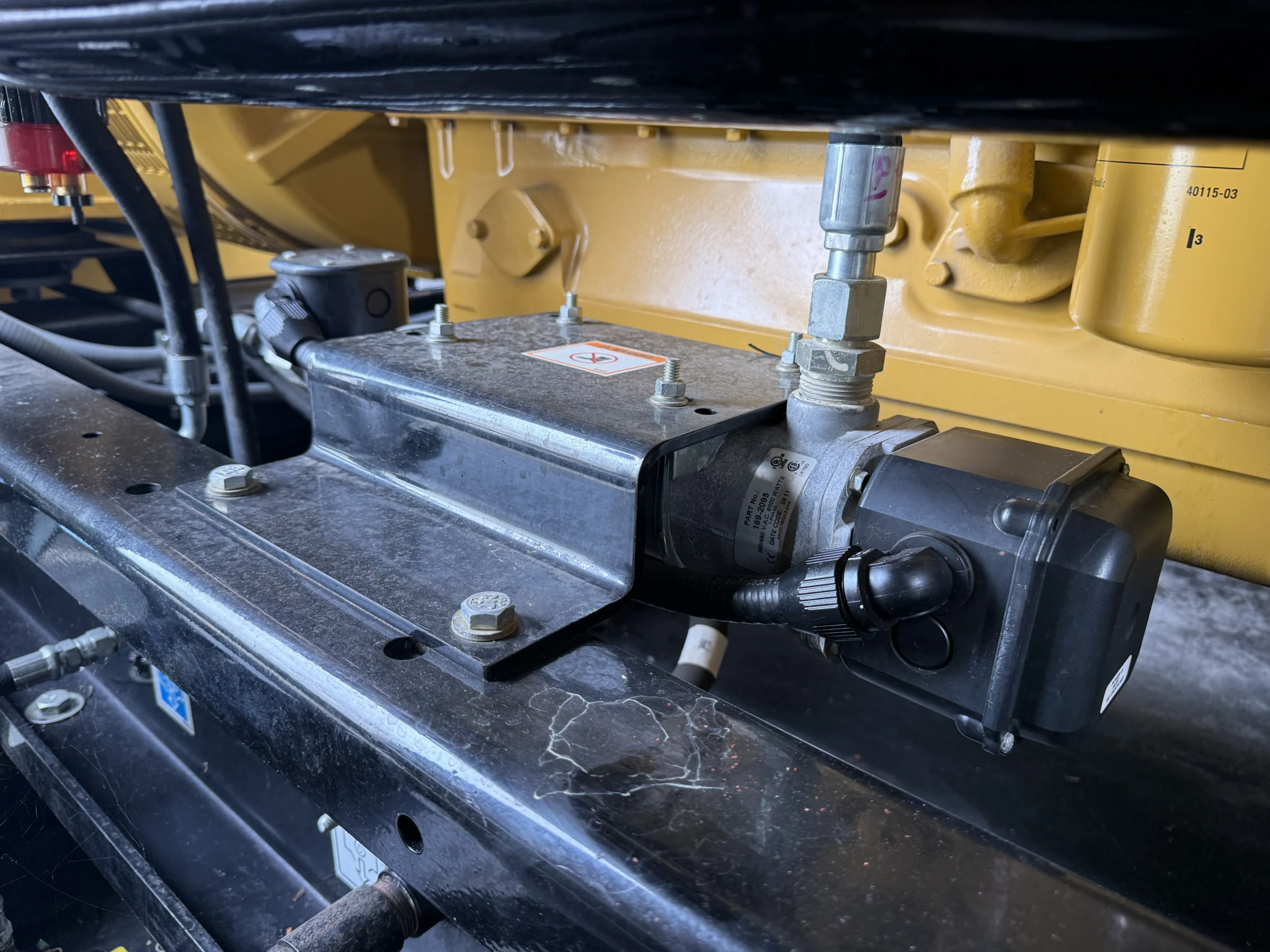 2011 CAT C27 750kW Jacket Water Heater scaled 1 CAT C27 750kW 480V Diesel Generator Set - Image 26