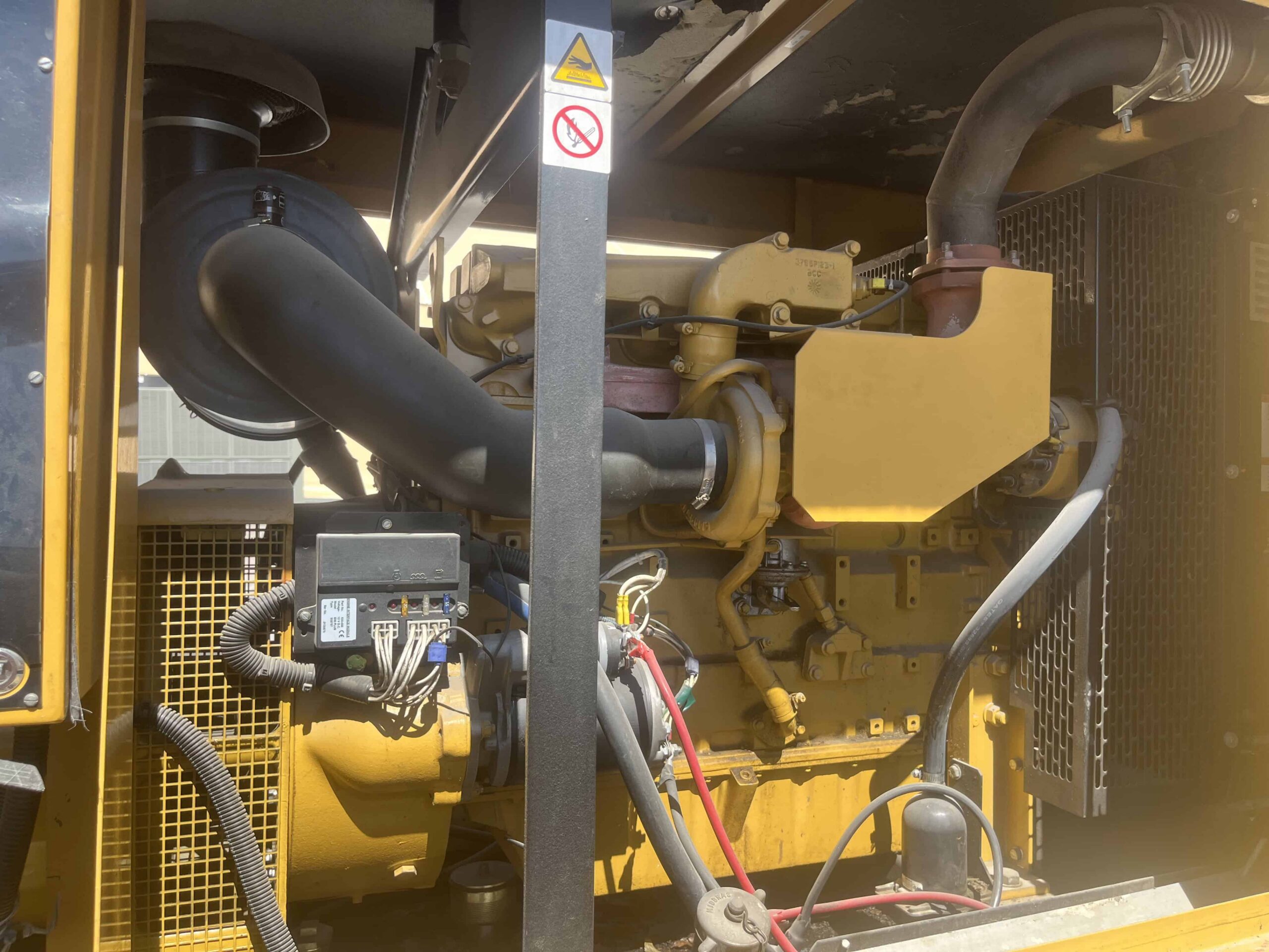 Olympian D100P2 100kW Diesel Generator Set 14 scaled Olympian D100P2 100kW 480V Diesel Generator Set - Image 9