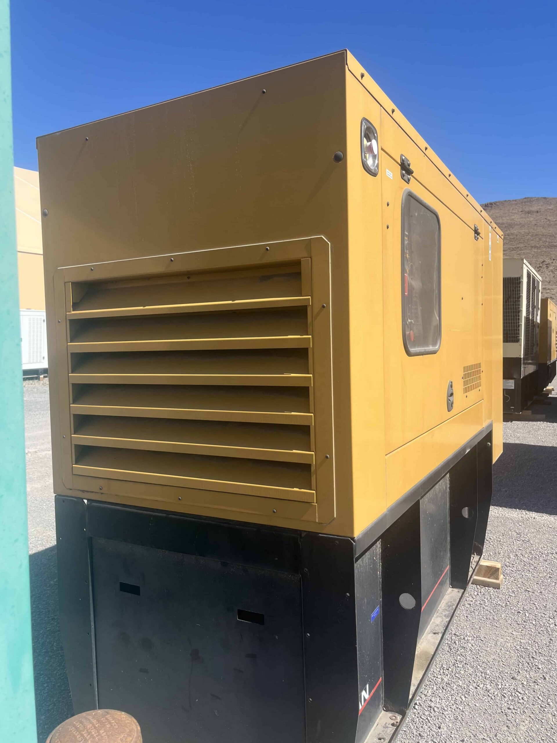 Olympian D100P2 100kW Diesel Generator Set 6 scaled Olympian D100P2 100kW 480V Diesel Generator Set - Image 2
